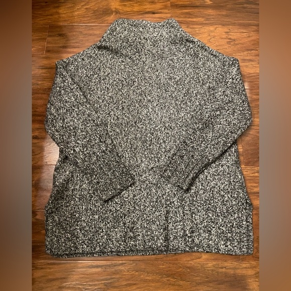 Lou & Grey Knit Drawstring Sweater Size M - Picture 4 of 4